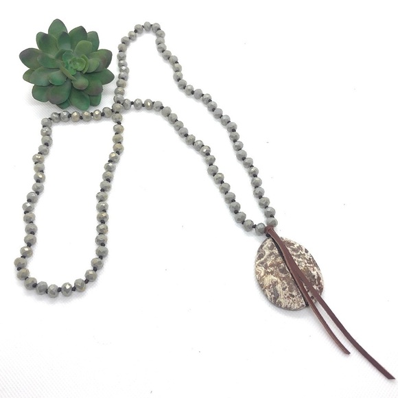 NWOT Artisan Rosary Beaded Pendant Necklace with Large Jasper Stone and Leather - Picture 1 of 4